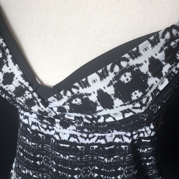 Badgely Mischka Tankini Top - Picture 2 of 15